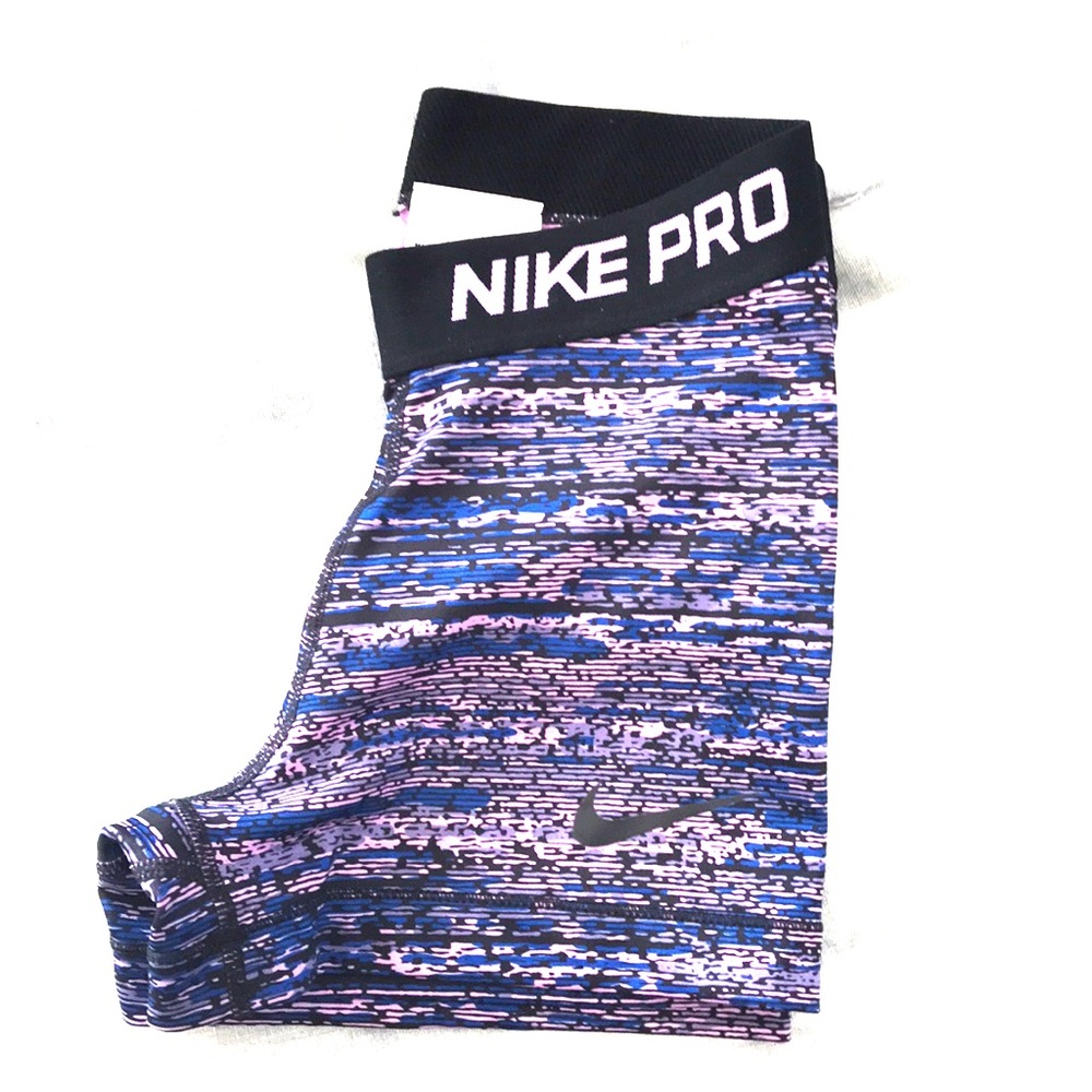 Nike pro women shorts